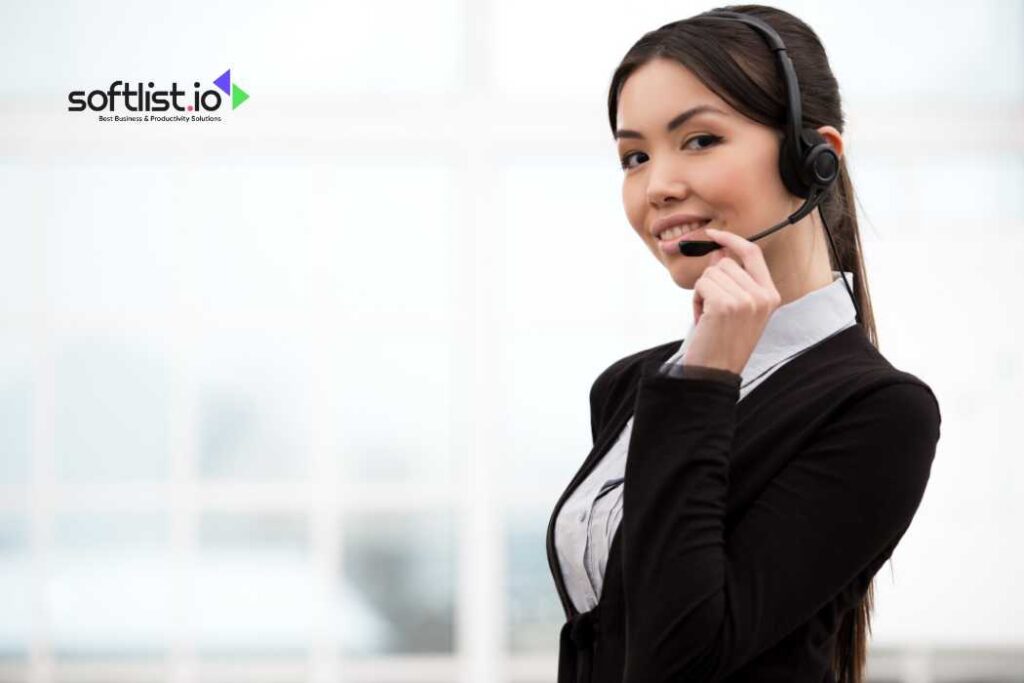 Things To Consider When Choosing A Small  Business Phone System Softlist.io