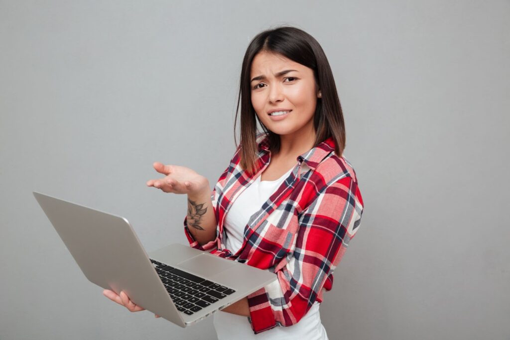 Motion Invest vs. Flippa: Which Platform Offers Better Deals for Website Flippers? Softlist.io